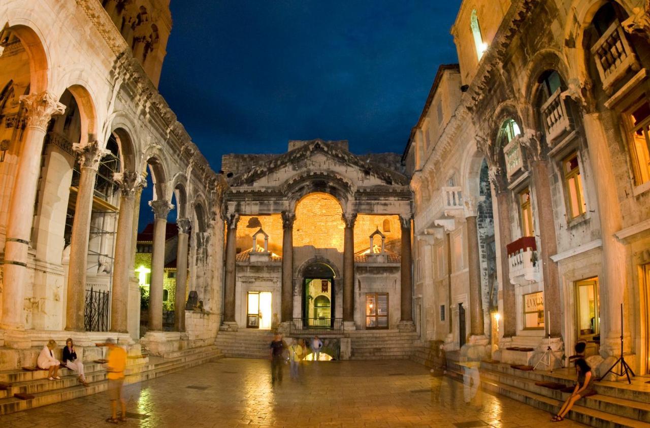 Spoleto Hotel Split Luaran gambar